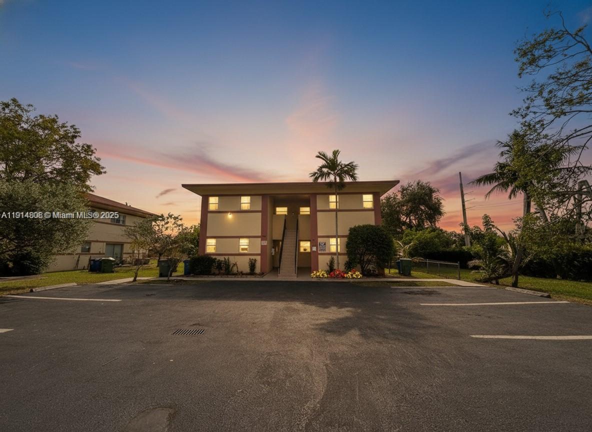 Duplex / Quad Plex / Triplex