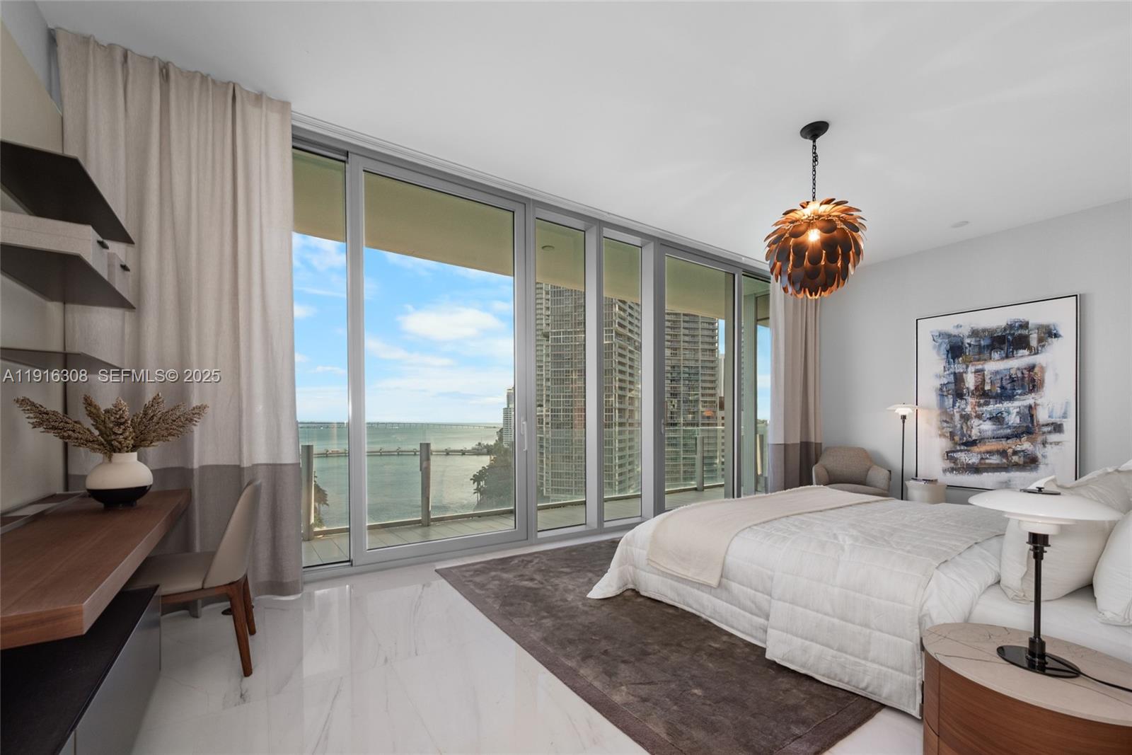 300 Biscayne Blvd Way #1101E Miami, FL 33131