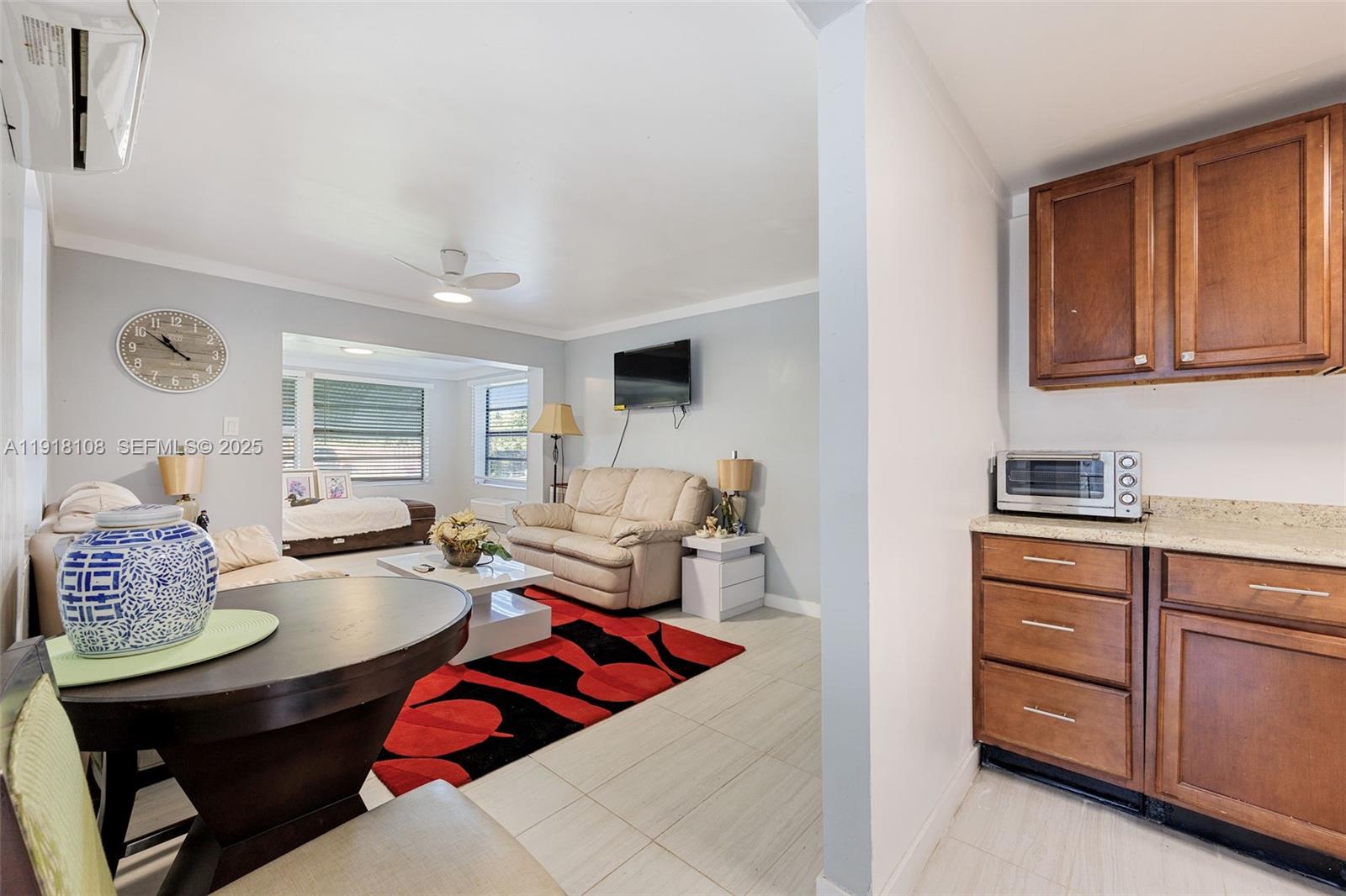 1464 SW 29th Ave Fort Lauderdale, FL 33312