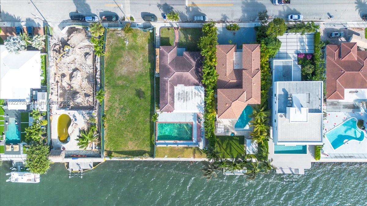 1680 S Treasure Dr North Bay Village, FL 33141