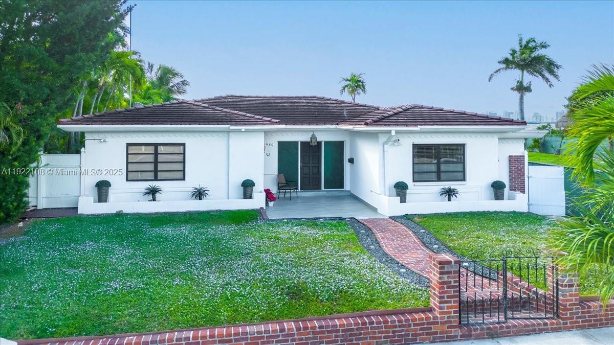 1680 S Treasure Dr North Bay Village, FL 33141