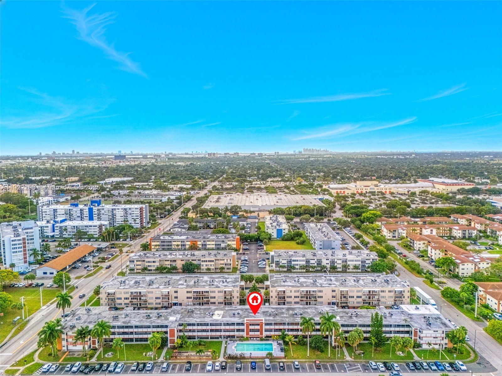 1450 NE 170th St #211 North Miami Beach, FL 33162