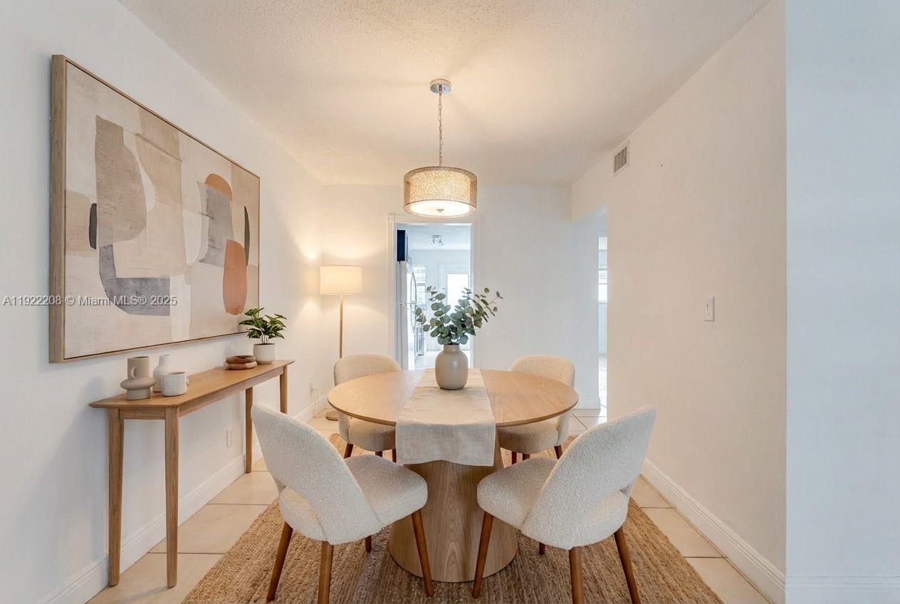 1450 NE 170th St #211 North Miami Beach, FL 33162