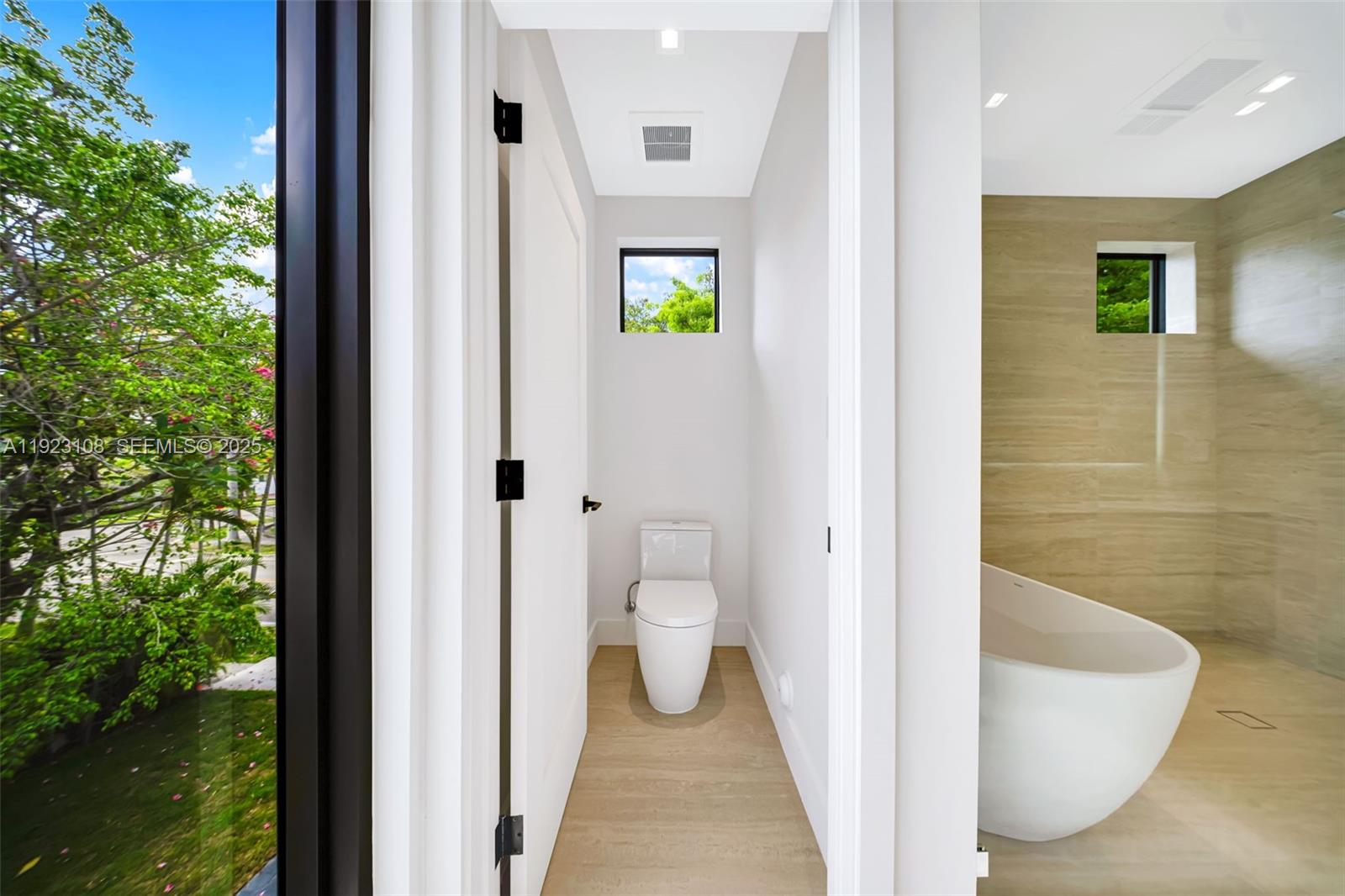 1513 SW 11th Ter Miami, FL 33135