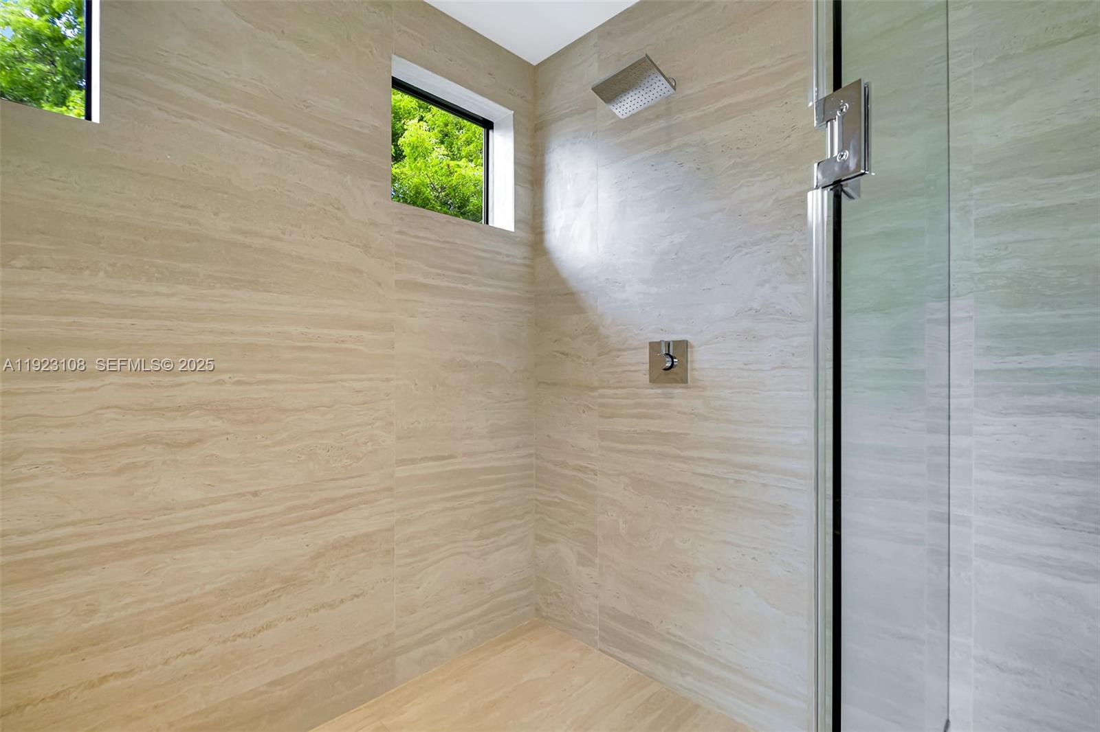 1513 SW 11th Ter Miami, FL 33135