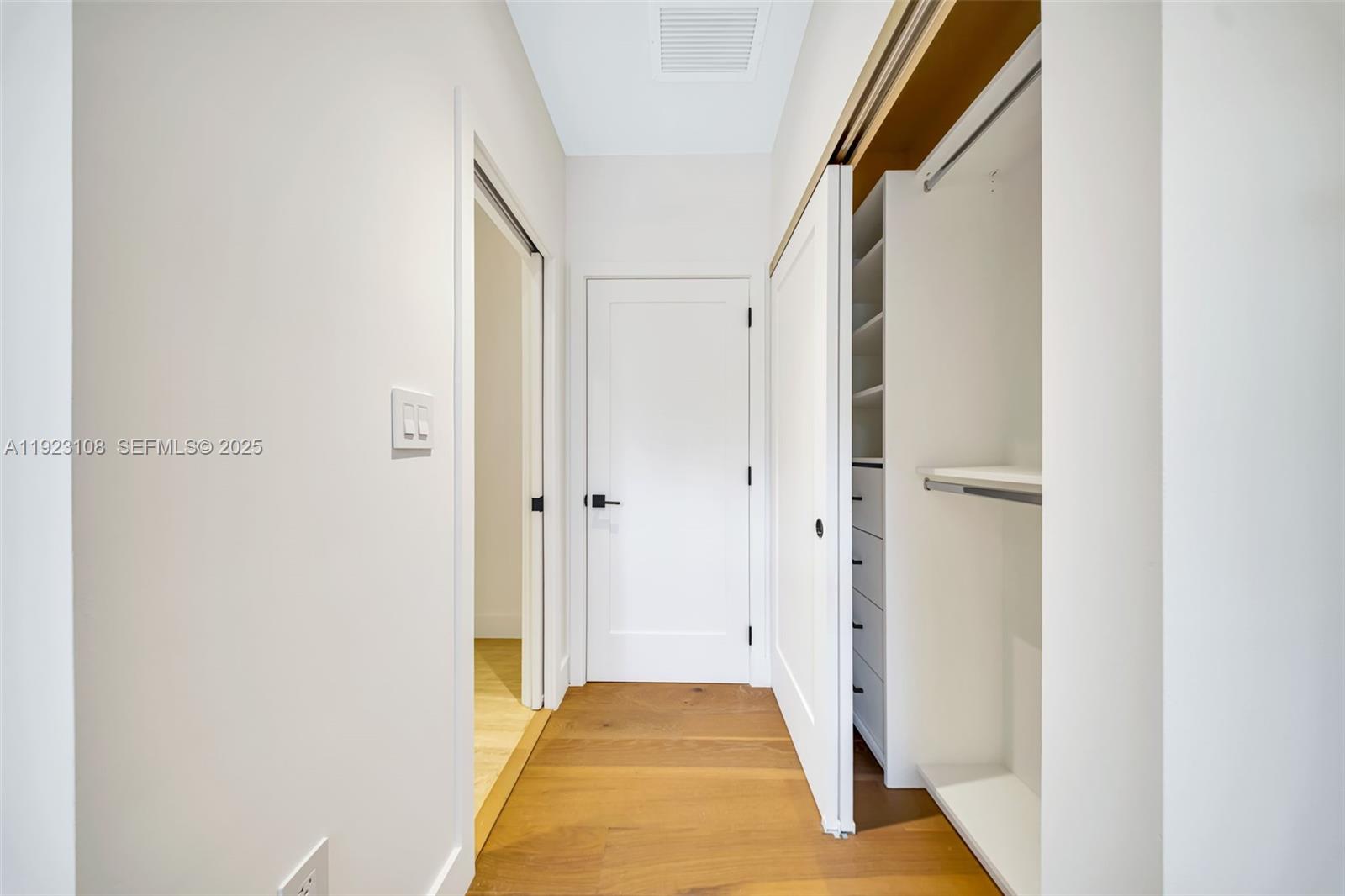 1513 SW 11th Ter Miami, FL 33135