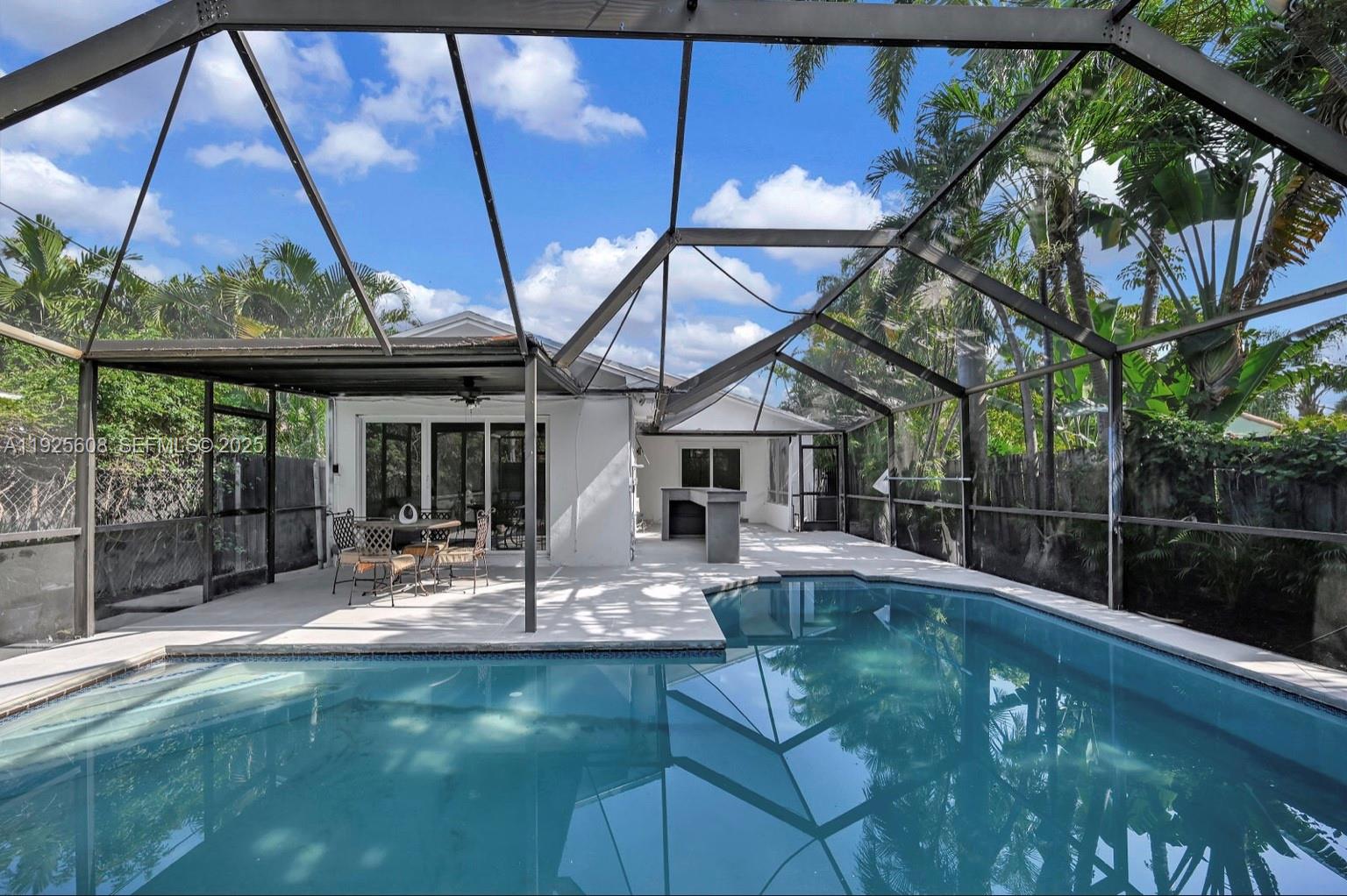 1546 Van Buren St Hollywood, FL 33020