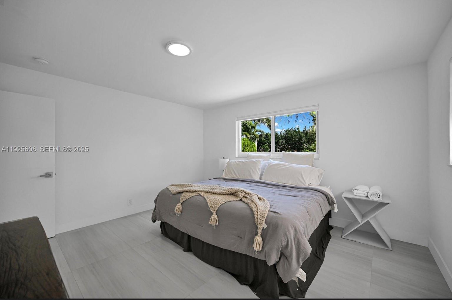 1546 Van Buren St Hollywood, FL 33020