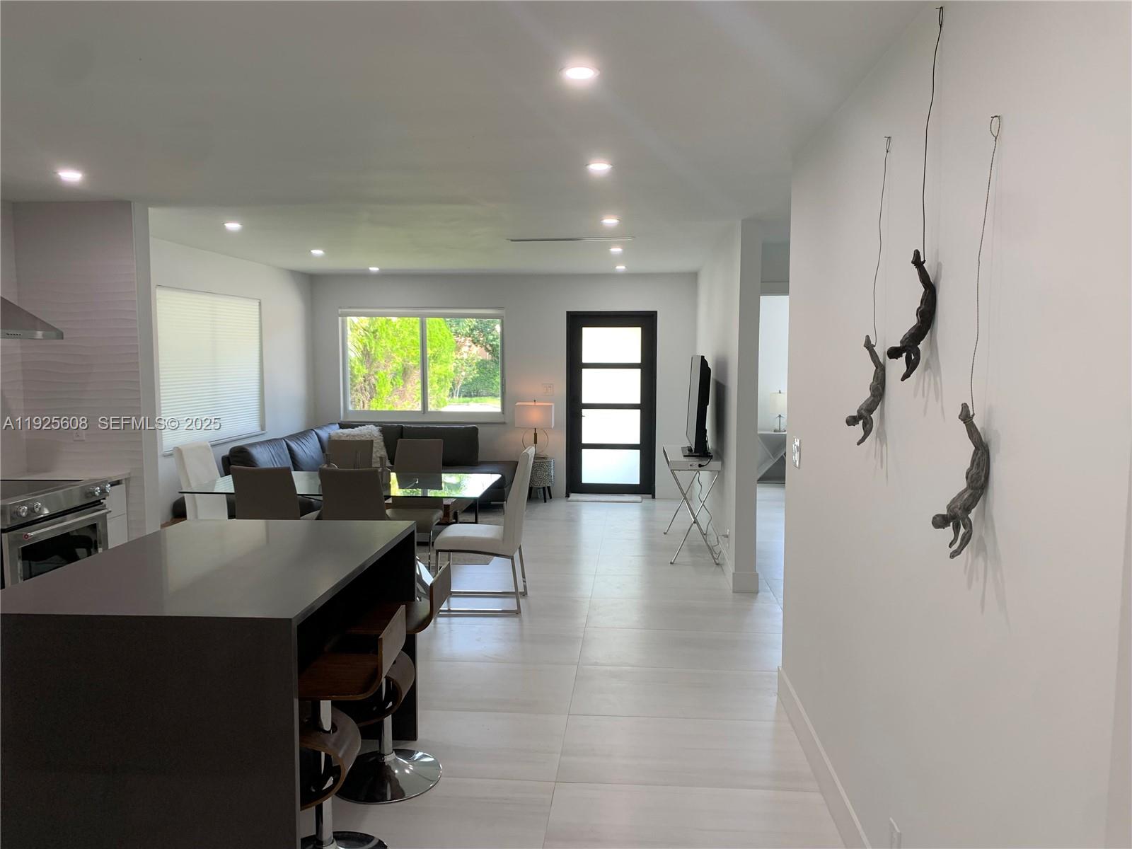 1546 Van Buren St Hollywood, FL 33020