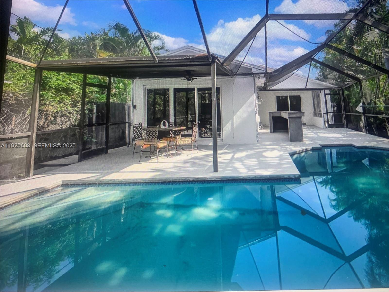 1546 Van Buren St Hollywood, FL 33020