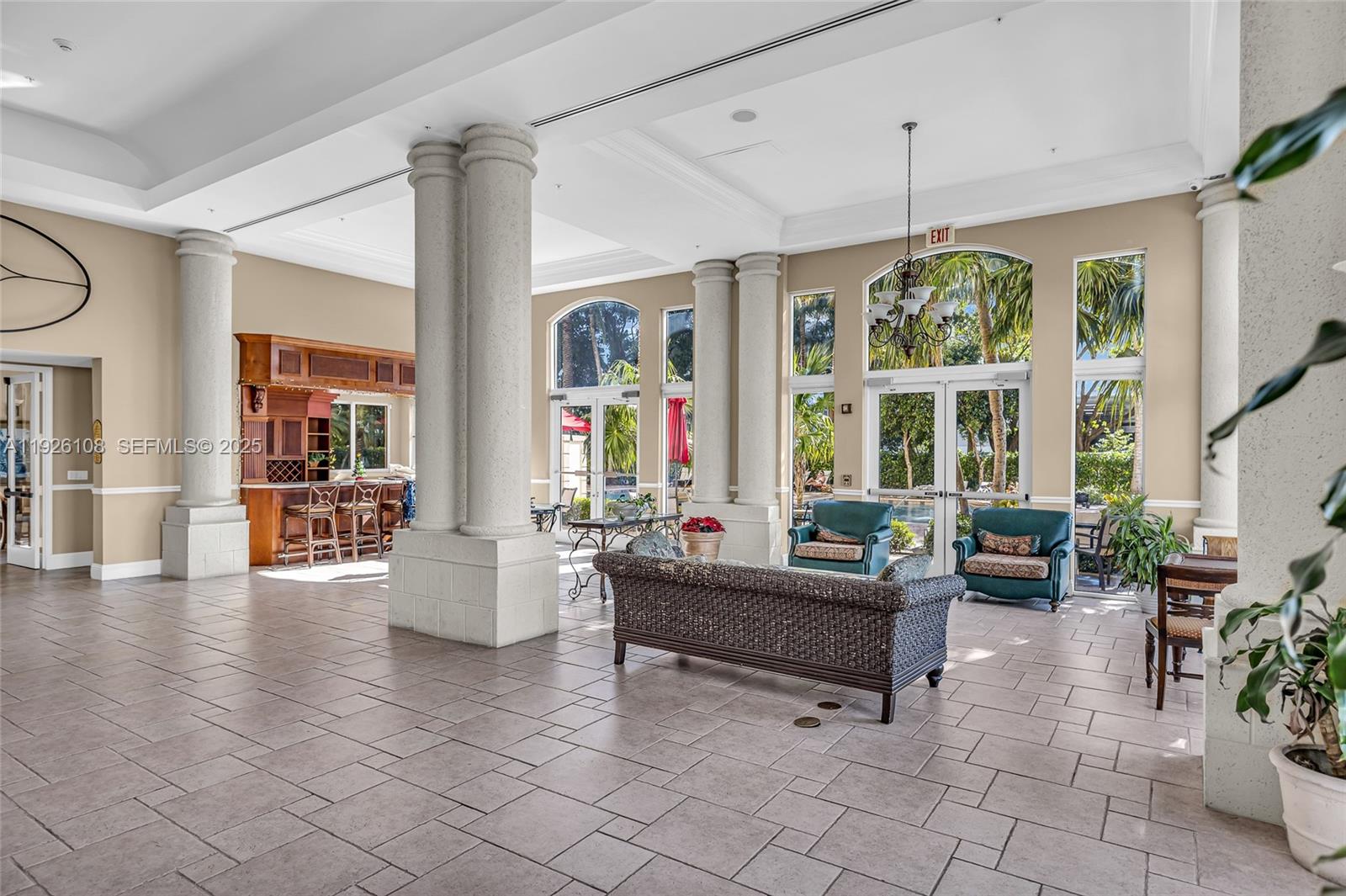 image Porto Bellagio Condo24