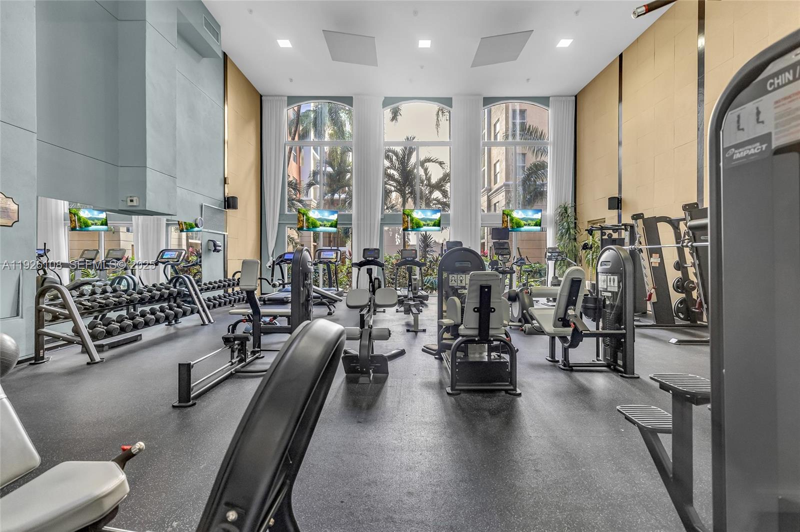 image Porto Bellagio Condo27