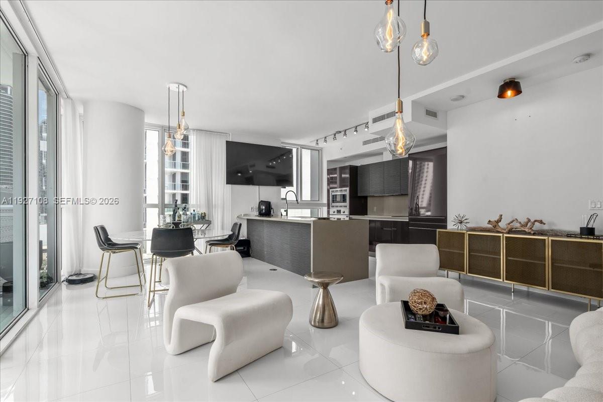 image The Bond on Brickell16