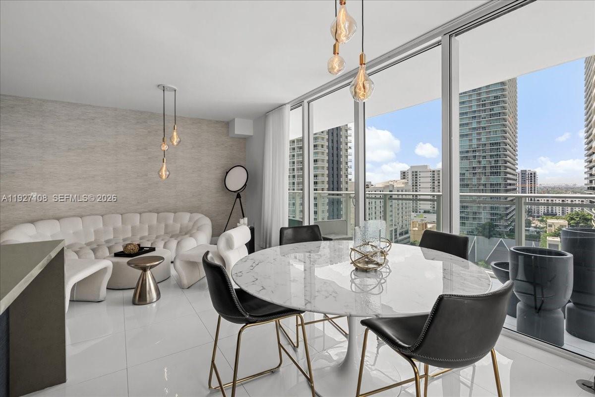 image The Bond on Brickell17