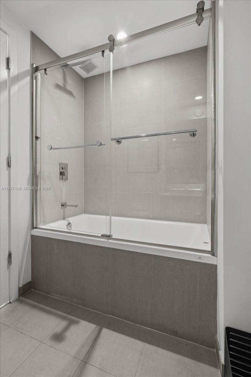image The Bond on Brickell29