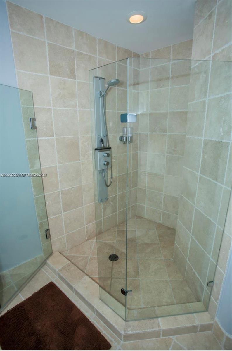 18201 Collins Ave #3802 Sunny Isles Beach, FL 33160