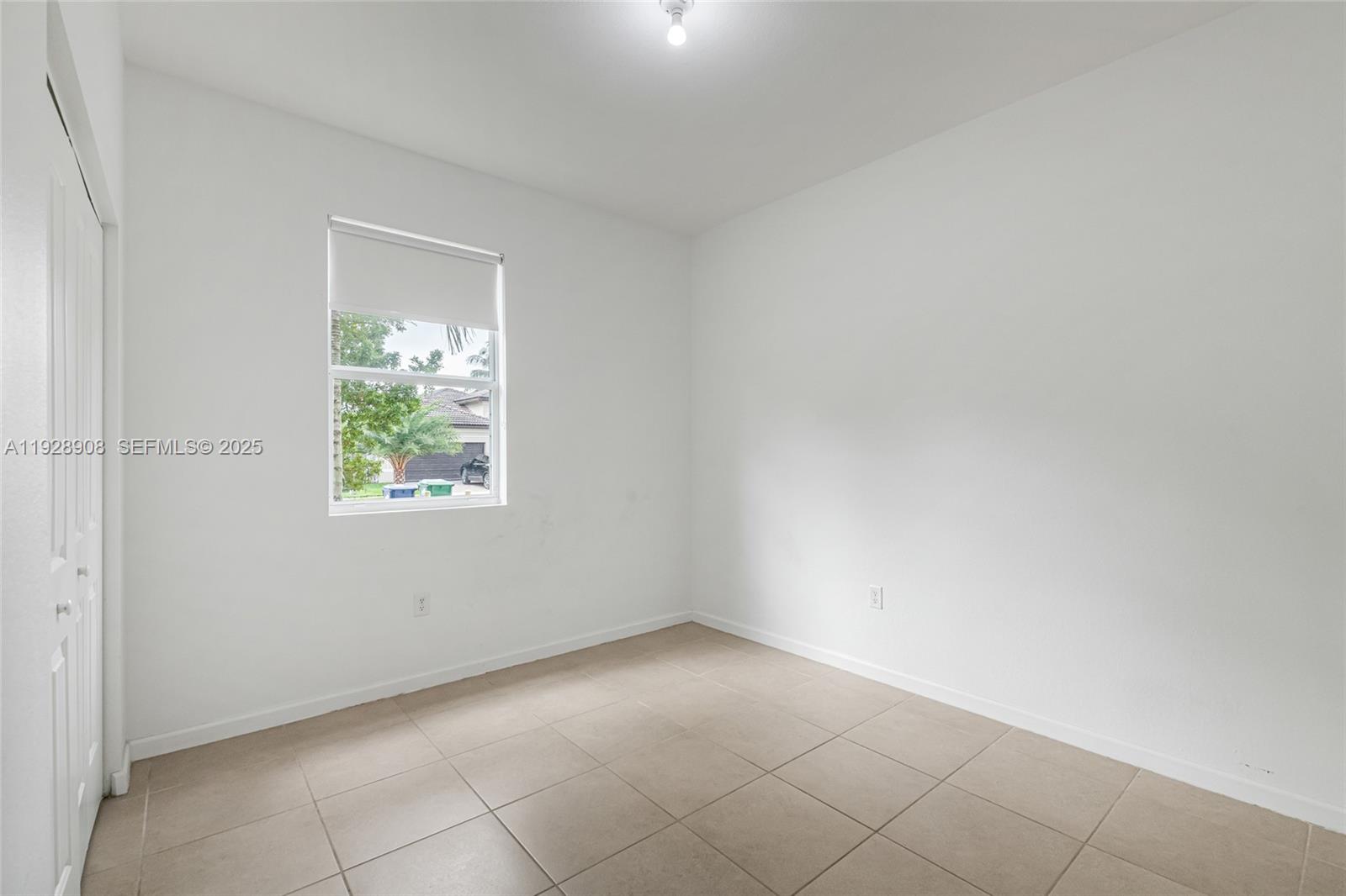 11863 SW 253rd Ter Homestead, FL 33032