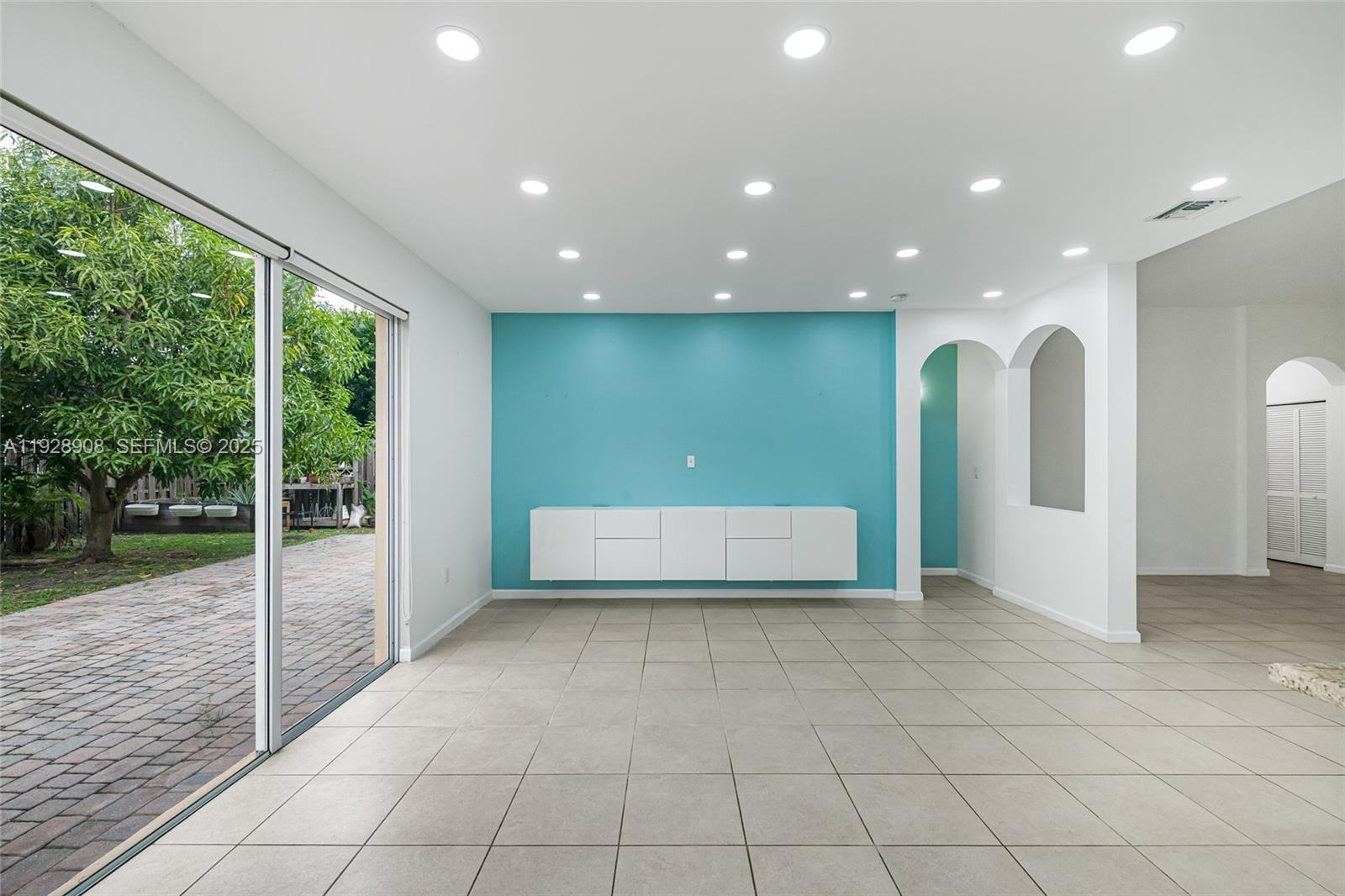 11863 SW 253rd Ter Homestead, FL 33032