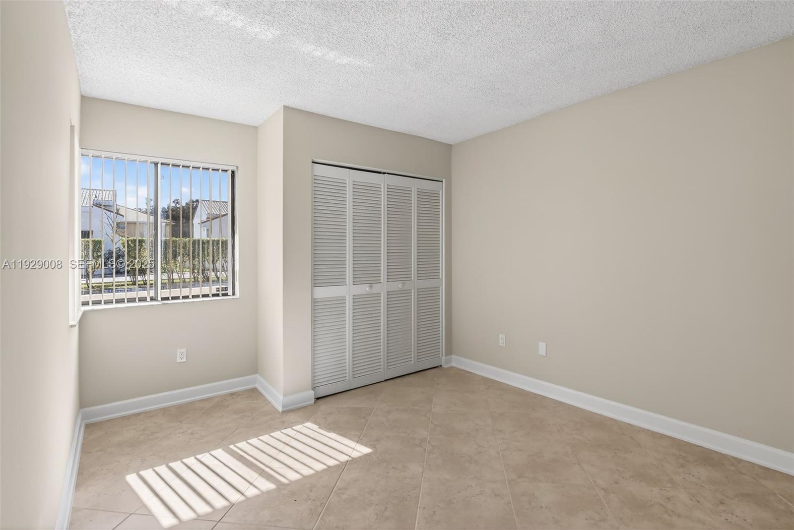 11541 Terra Bella Blvd #25 Plantation, FL 33325