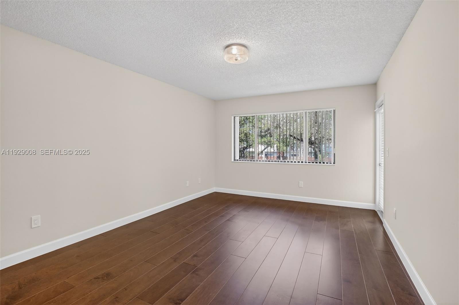 11541 Terra Bella Blvd #25 Plantation, FL 33325