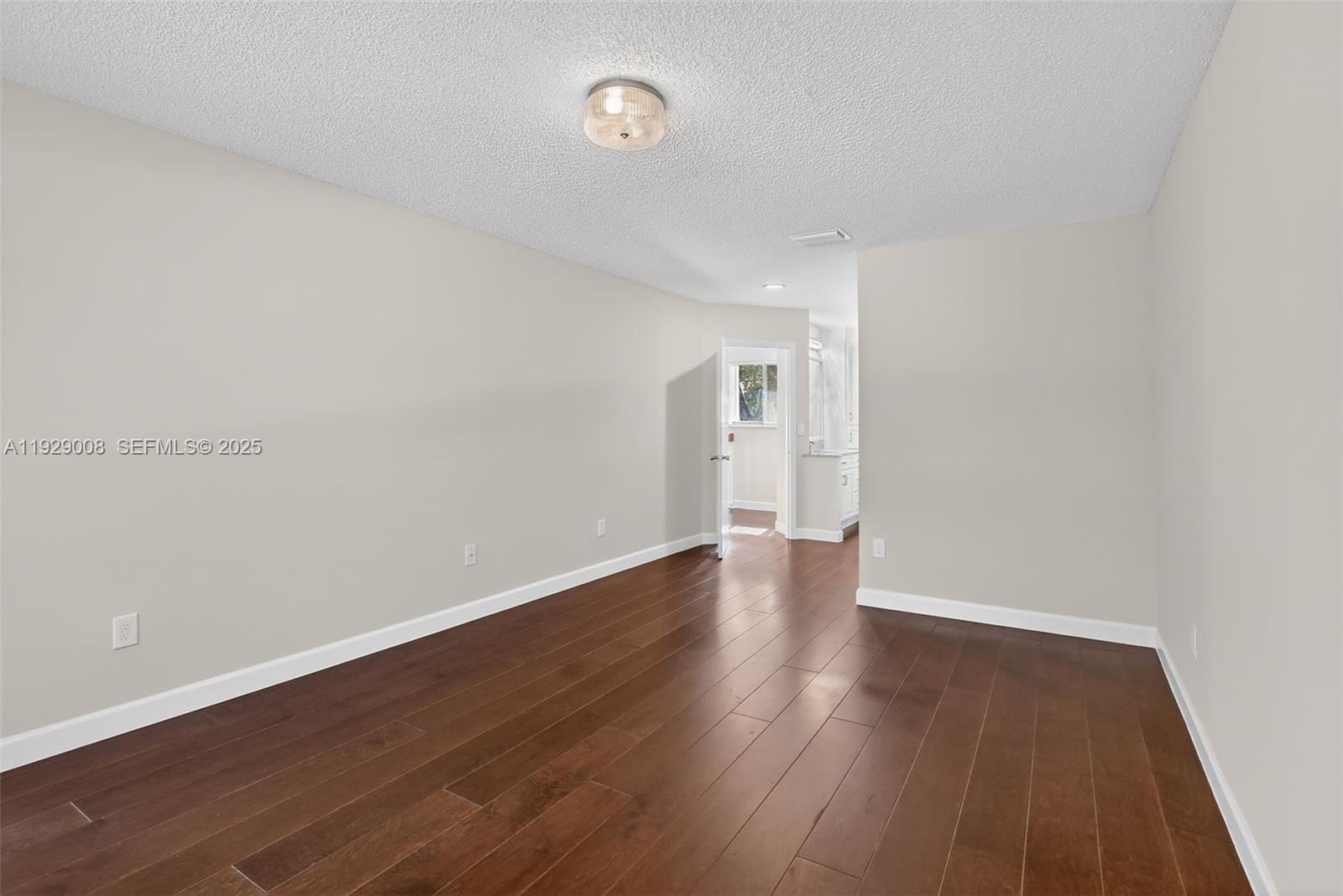 11541 Terra Bella Blvd #25 Plantation, FL 33325