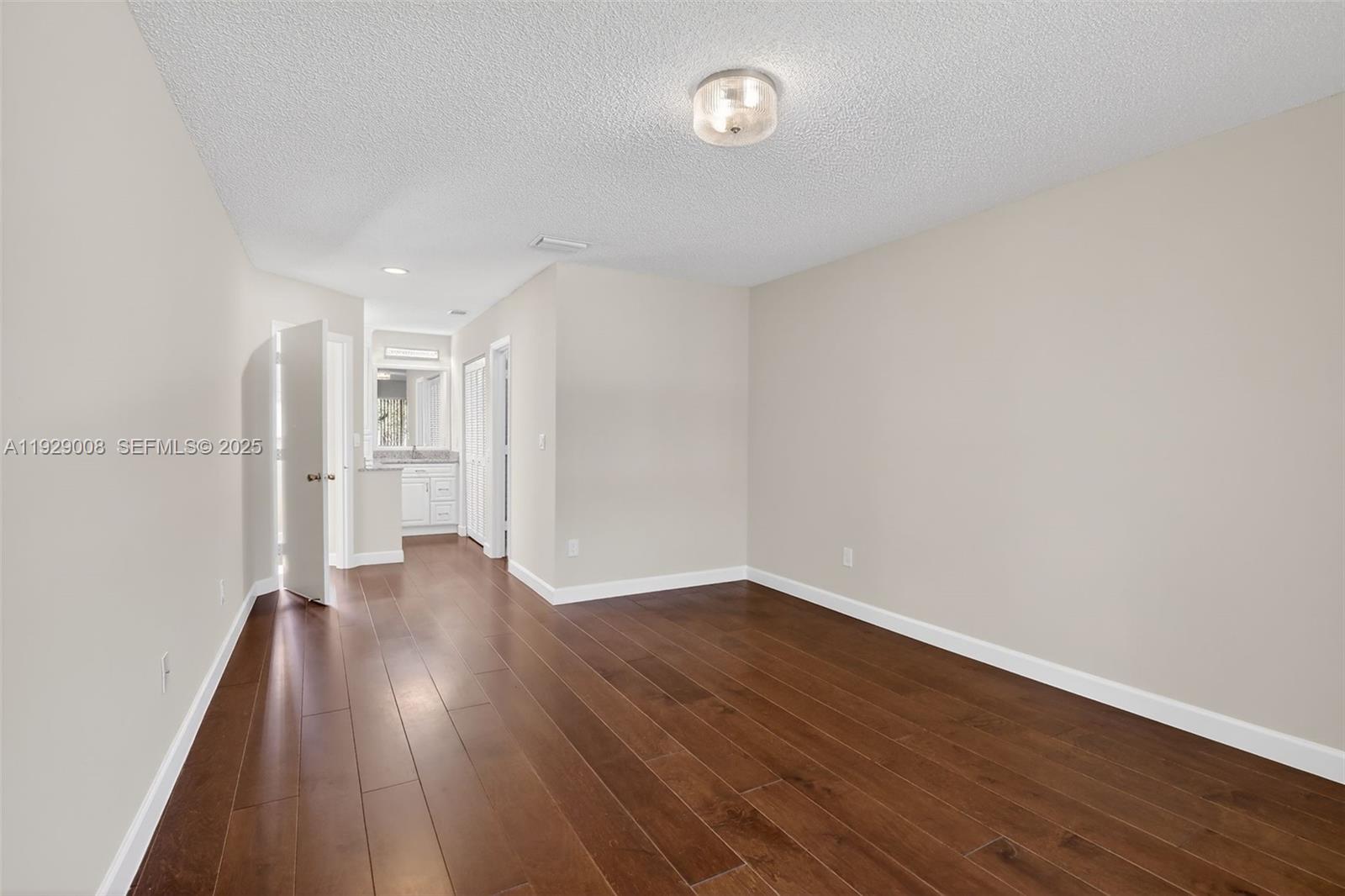 11541 Terra Bella Blvd #25 Plantation, FL 33325