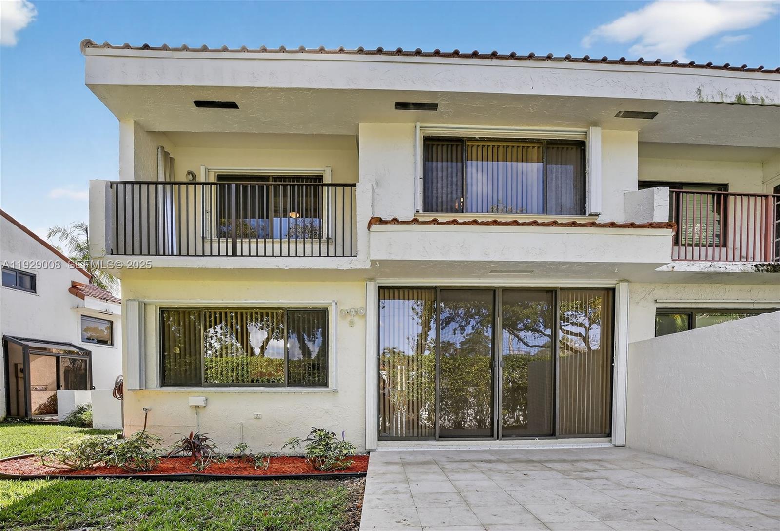 11541 Terra Bella Blvd #25 Plantation, FL 33325