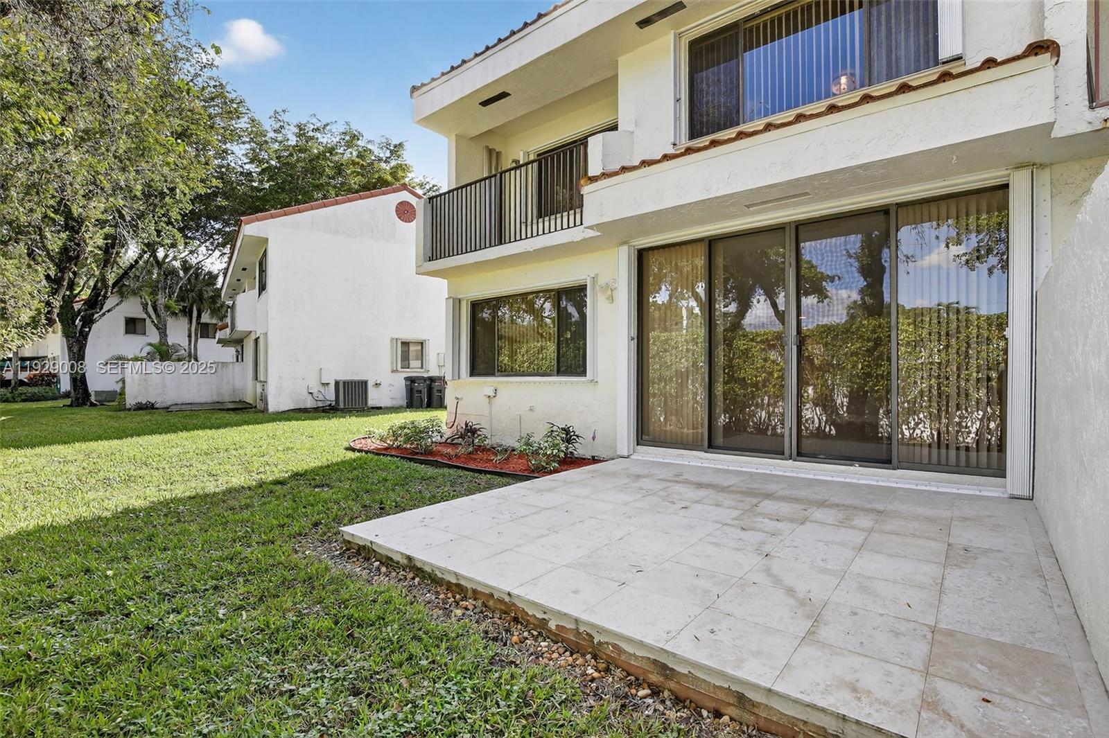 11541 Terra Bella Blvd #25 Plantation, FL 33325