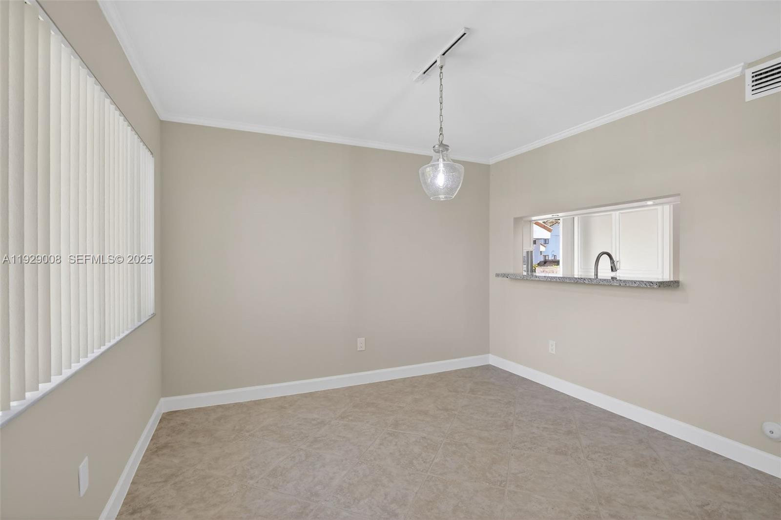 11541 Terra Bella Blvd #25 Plantation, FL 33325