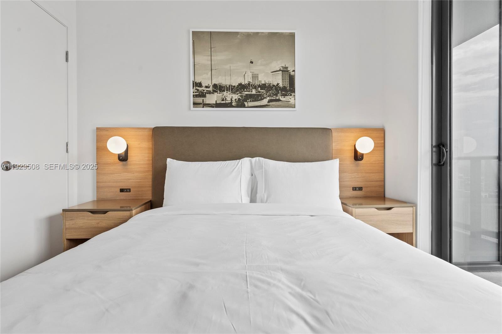 159 NE 6th St #2905 Miami, FL 33132