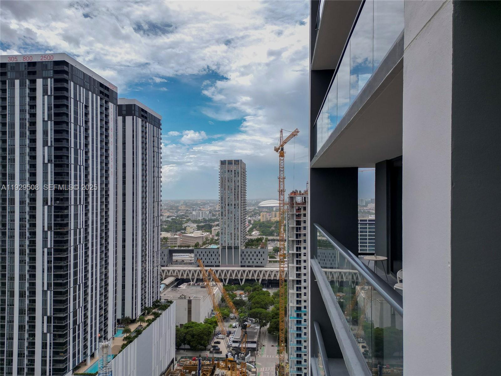 159 NE 6th St #2905 Miami, FL 33132