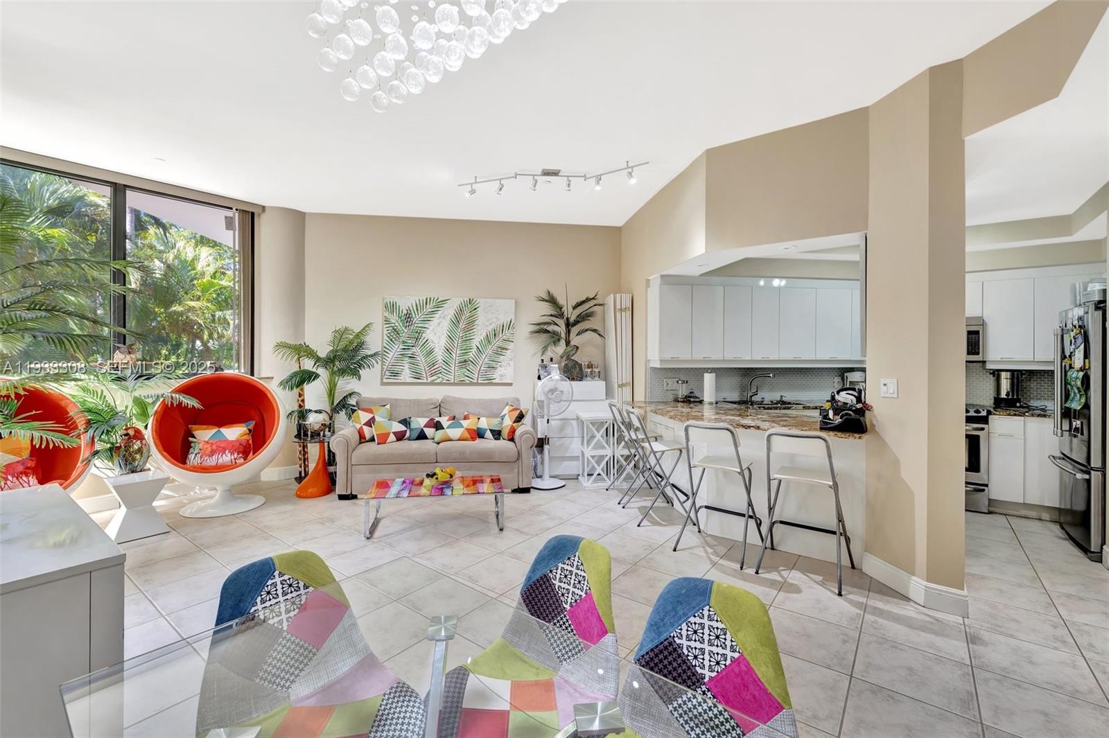 2000 Island Blvd #203