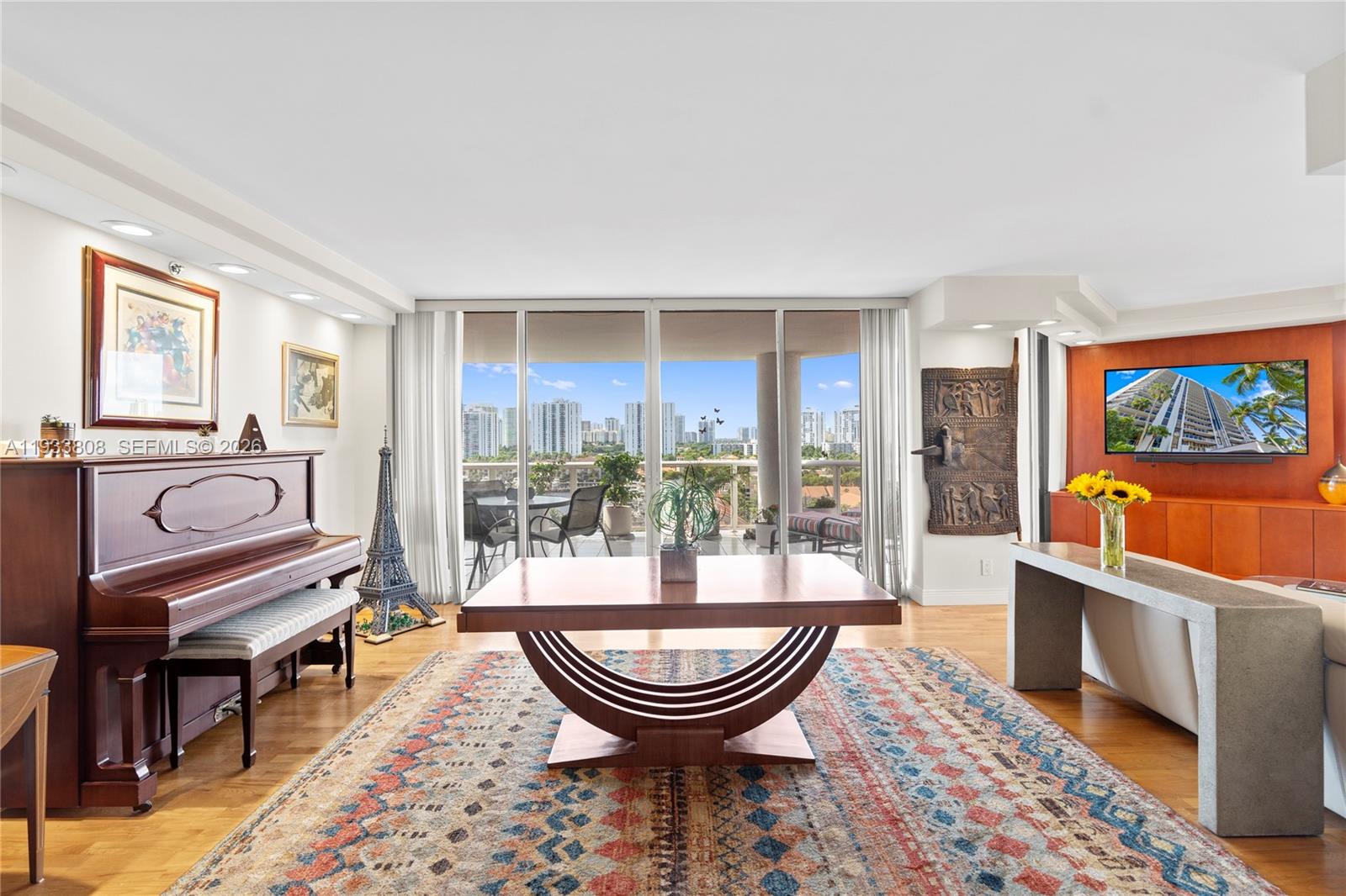 3598 Yacht Clb Dr #1003 Aventura, FL 33180