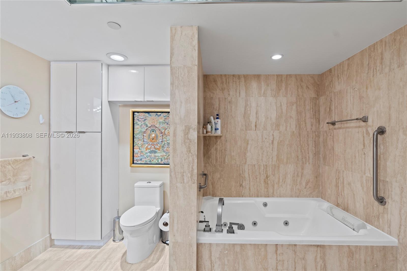 3598 Yacht Clb Dr #1003 Aventura, FL 33180