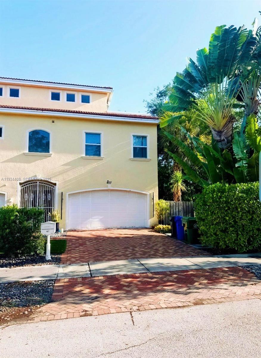 407 SW 5th St Fort Lauderdale, FL 33315