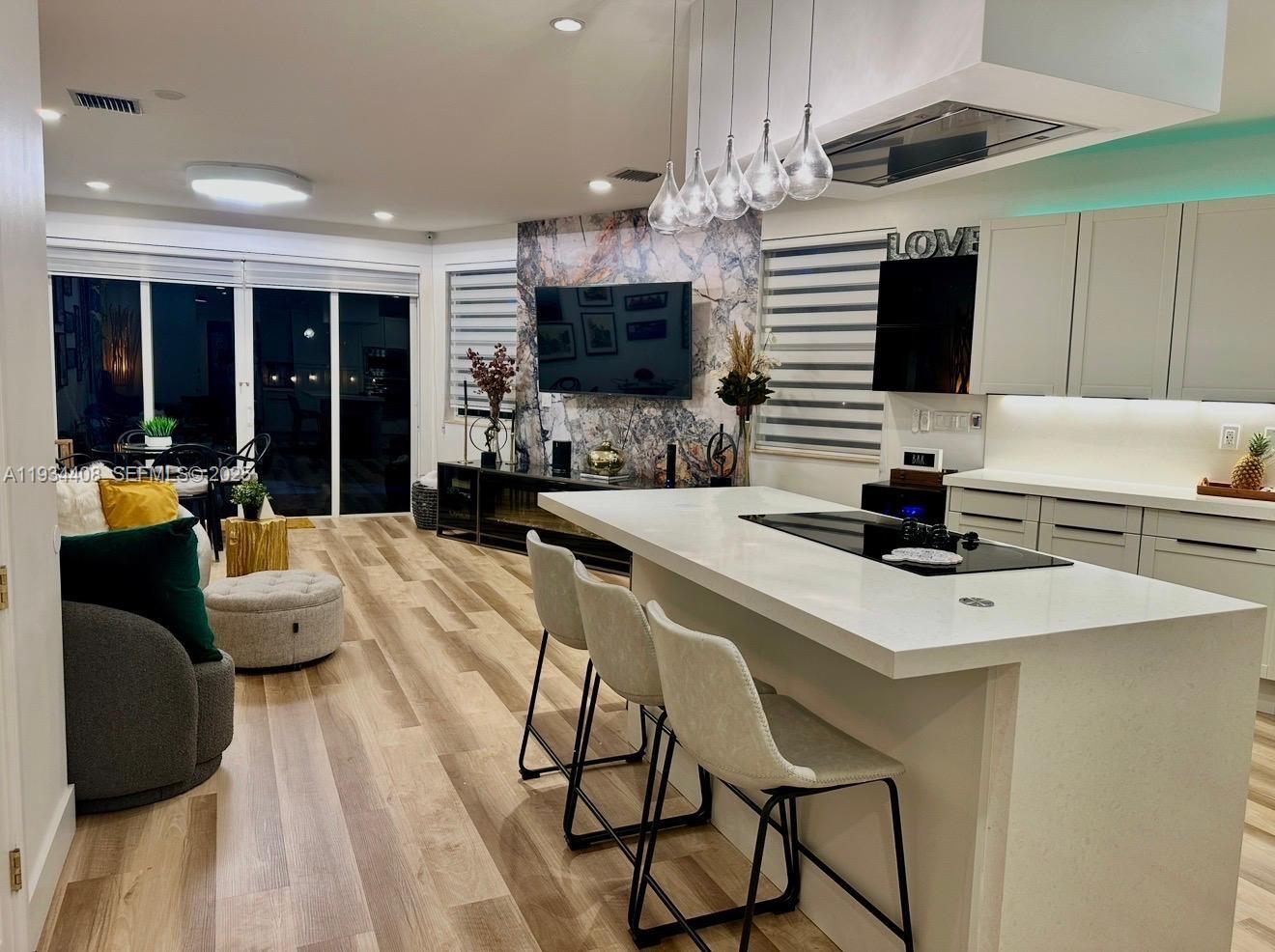 407 SW 5th St Fort Lauderdale, FL 33315