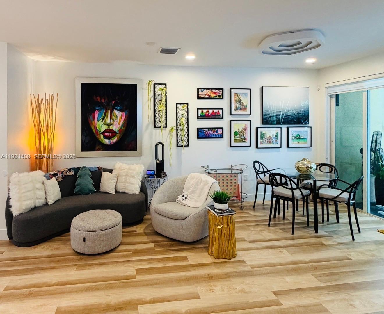 407 SW 5th St Fort Lauderdale, FL 33315