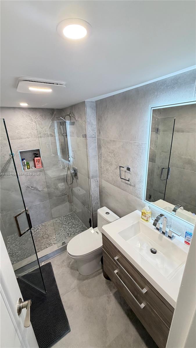 image Arlen House East8