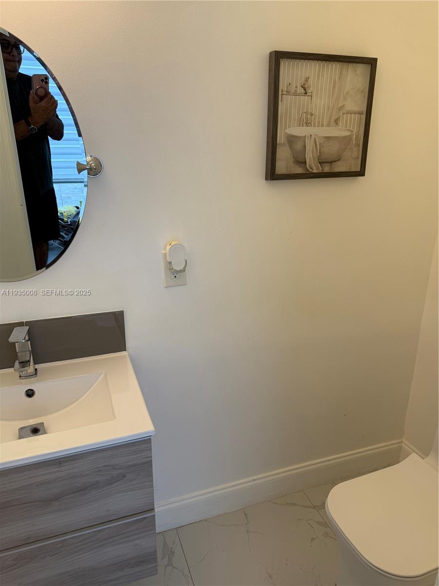 9869 NW 52nd Ter #9869 Doral, FL 33178