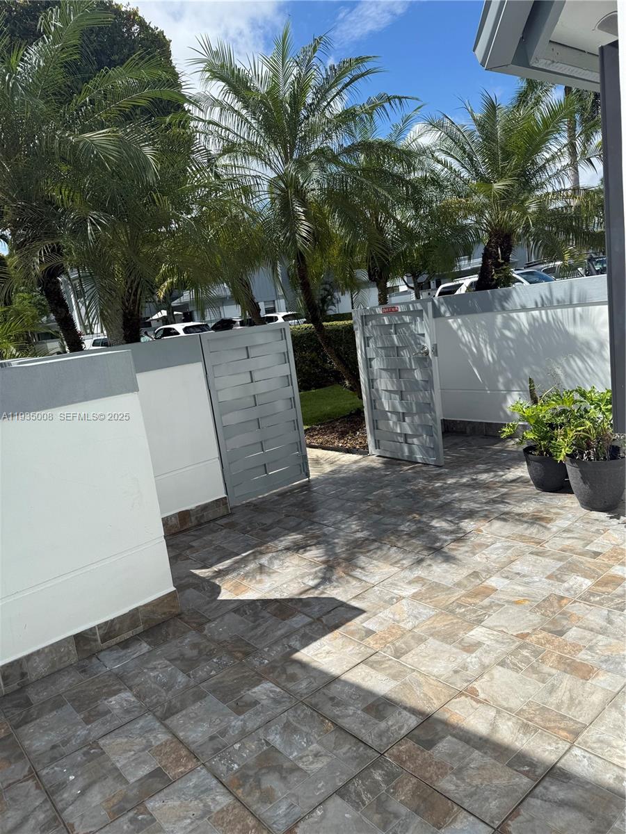 9869 NW 52nd Ter #9869 Doral, FL 33178