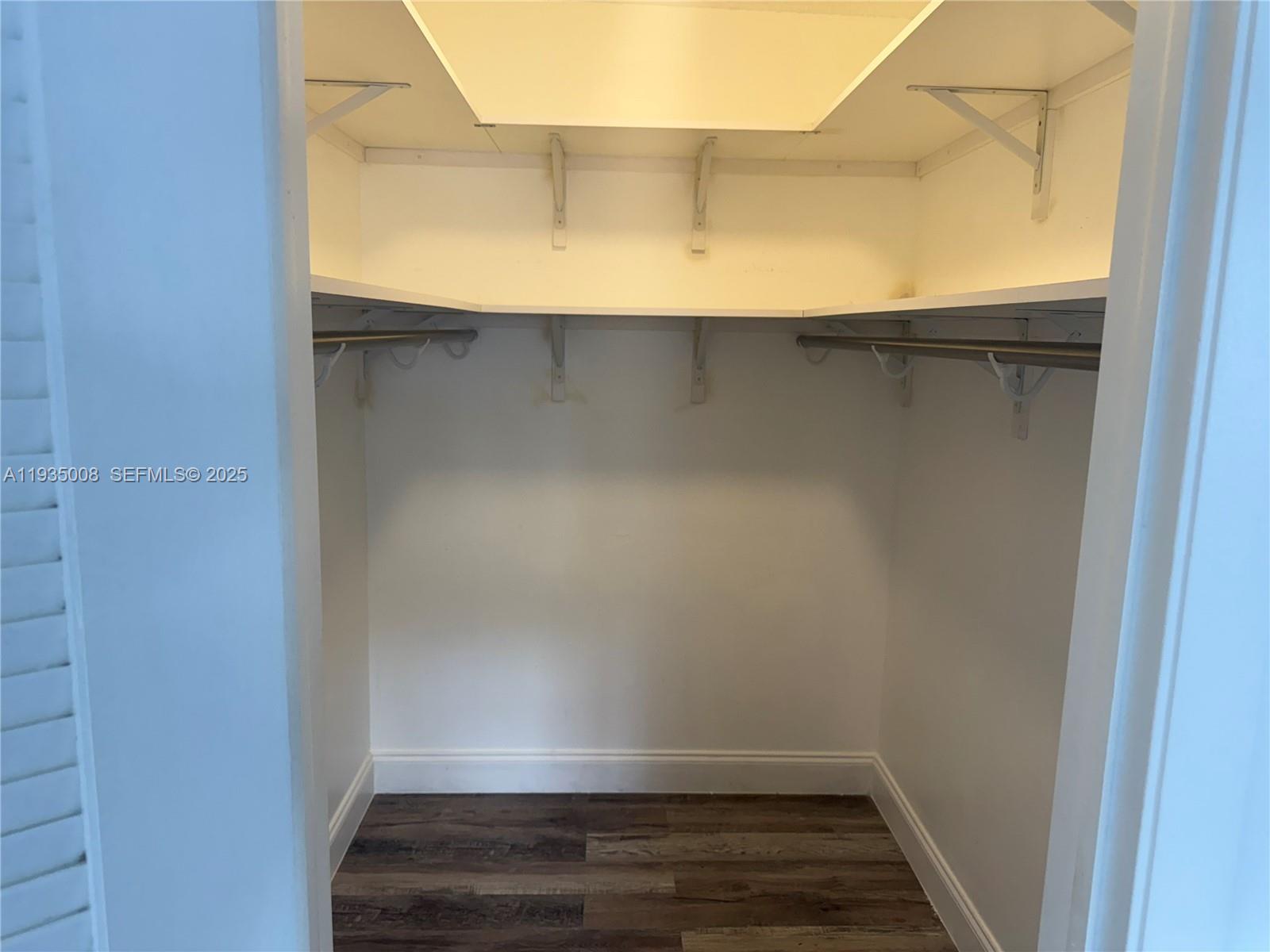 9869 NW 52nd Ter #9869 Doral, FL 33178