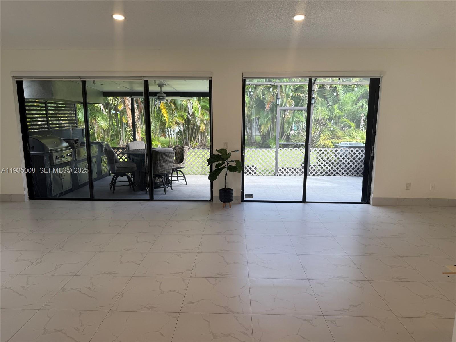 9869 NW 52nd Ter #9869 Doral, FL 33178