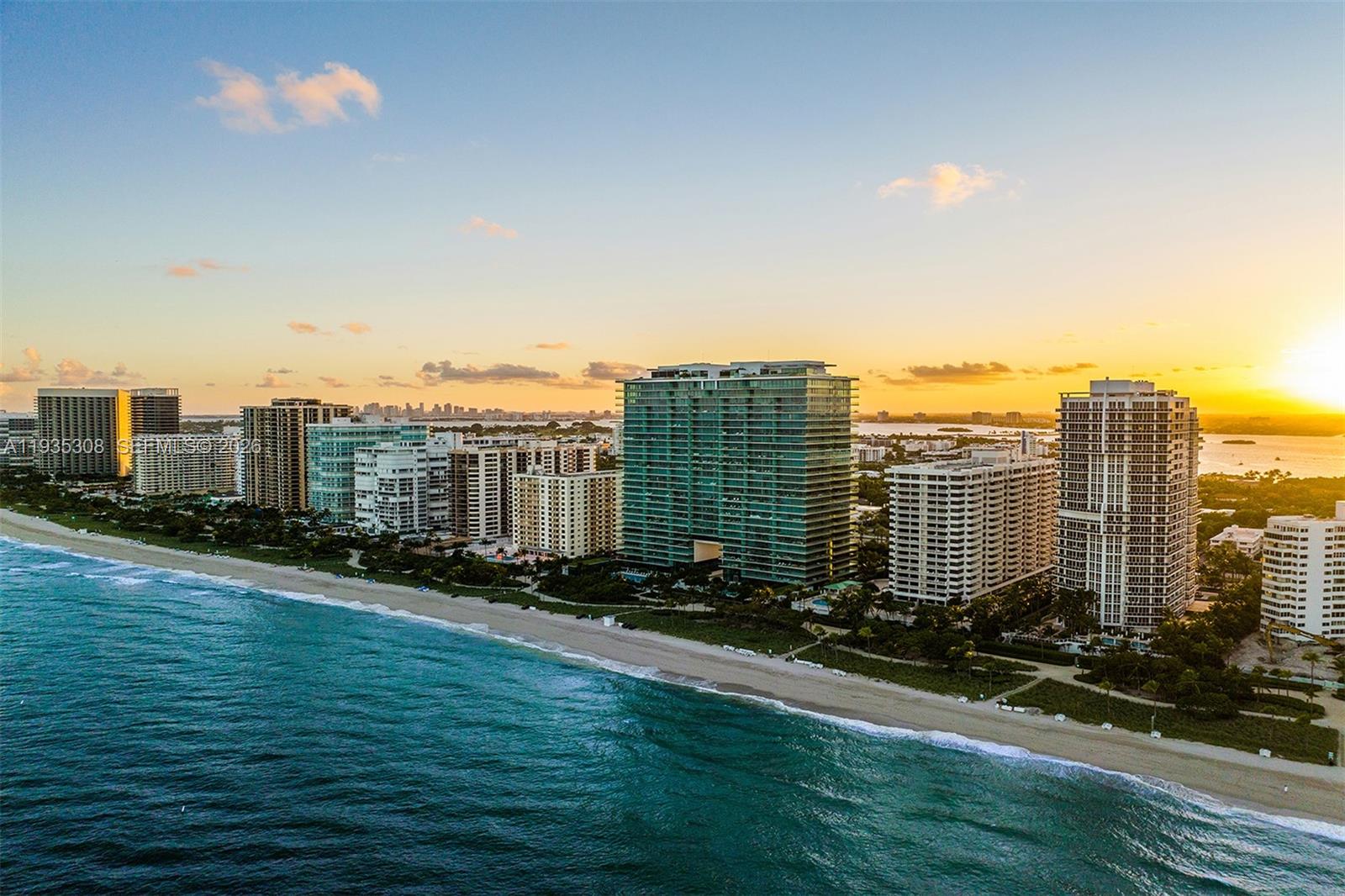 image Oceana Bal Harbour Condo1