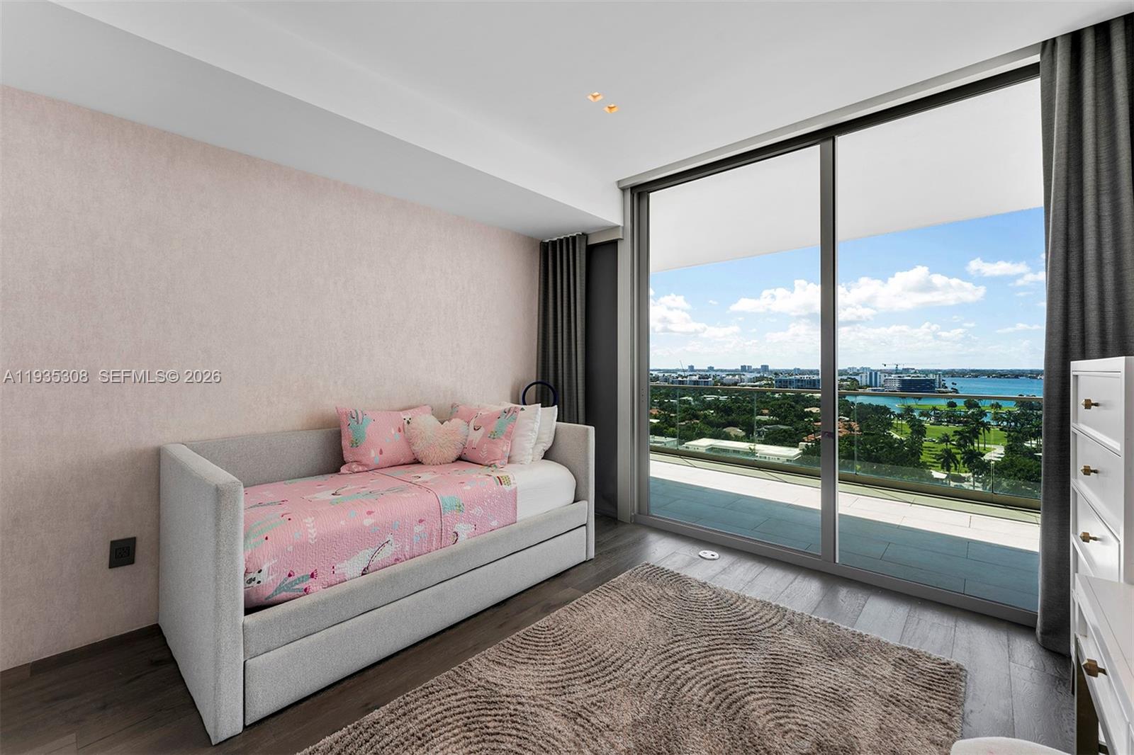 image Oceana Bal Harbour Condo28