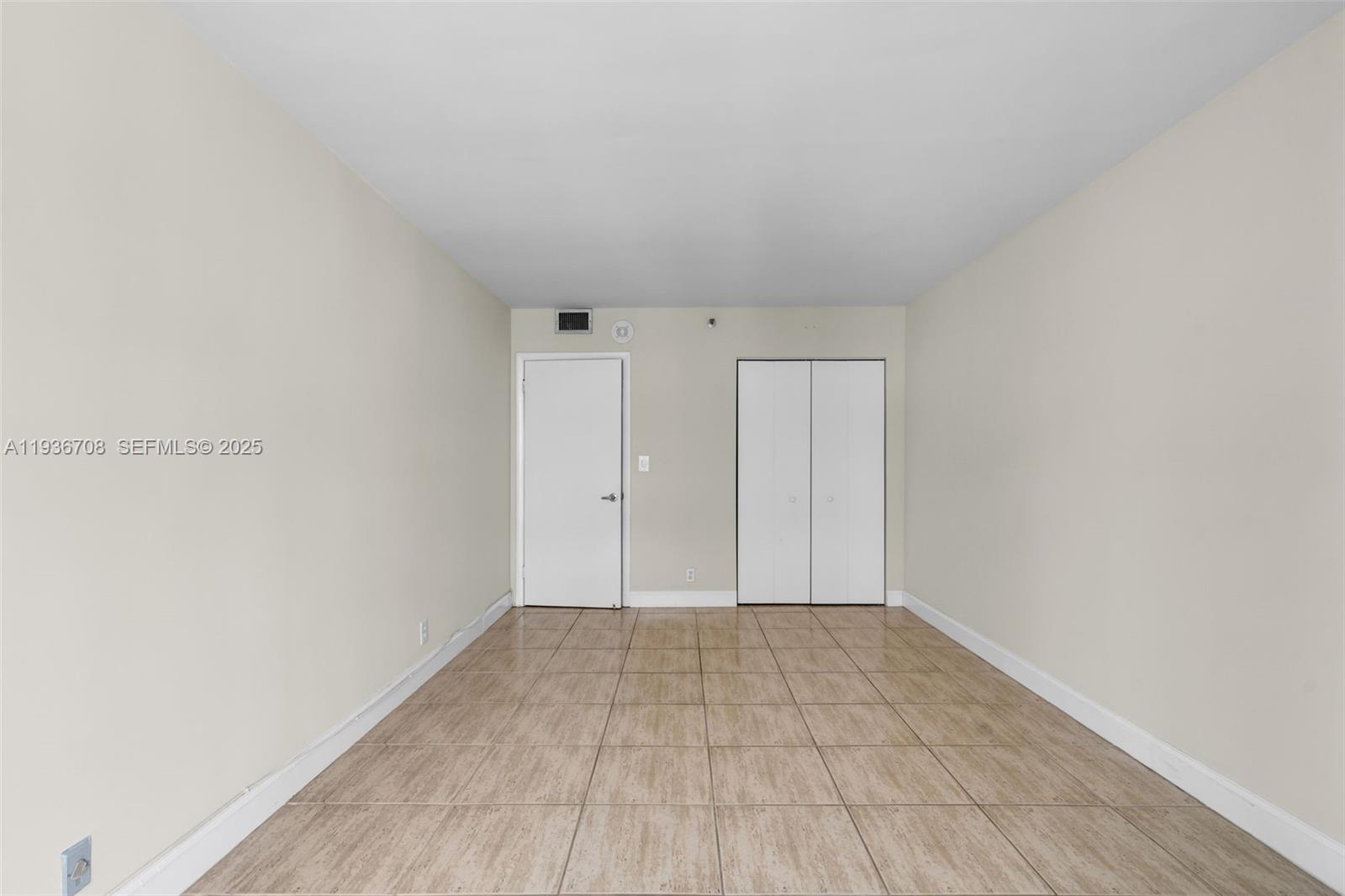 image Champlain Towers North18