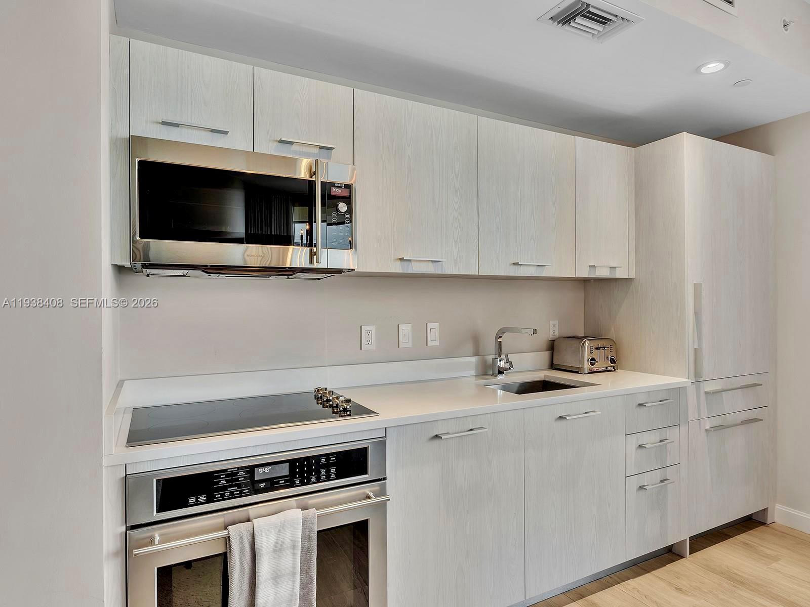 image Brickell Heights3