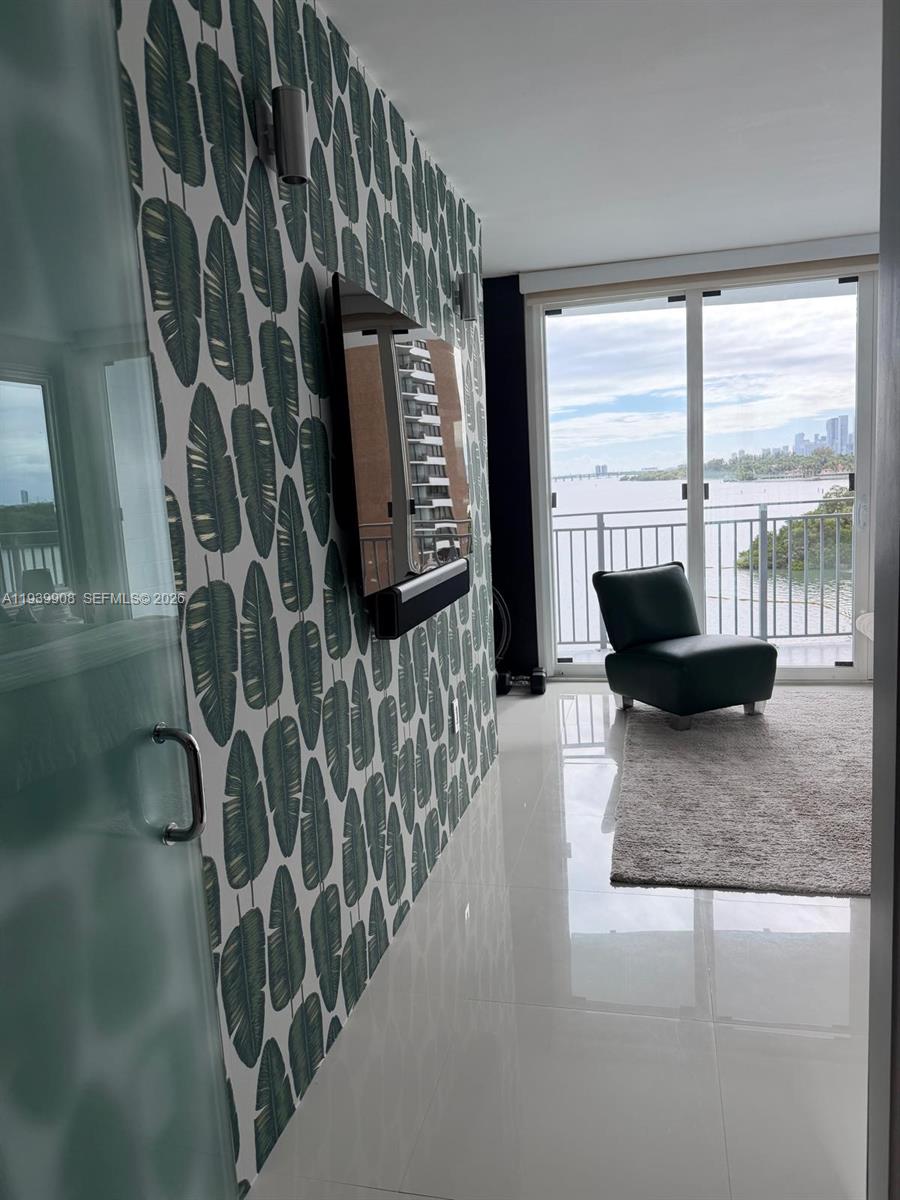 770 NE 69th St #6F Miami, FL 33138