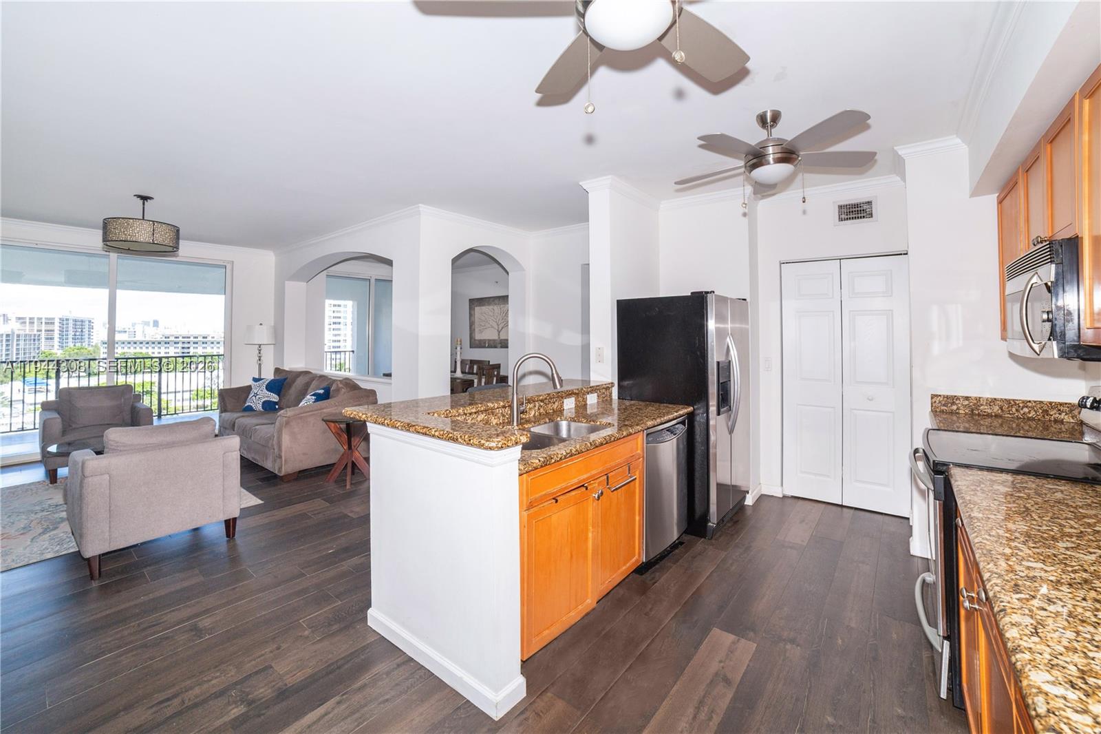 image Porto Bellagio Condo7