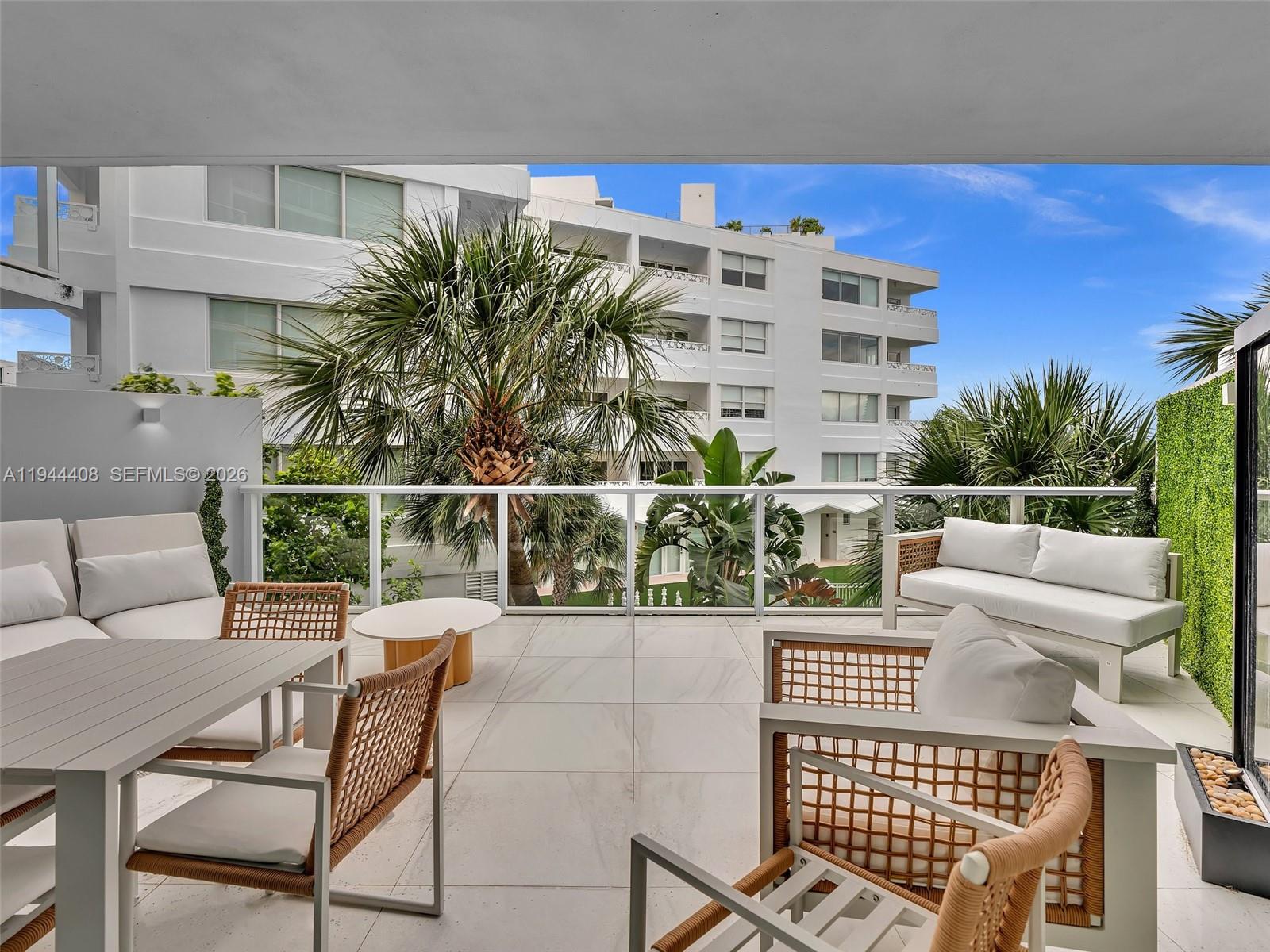 9821 E Bay Hbr Dr #302 Bay Harbor Islands, FL 33154