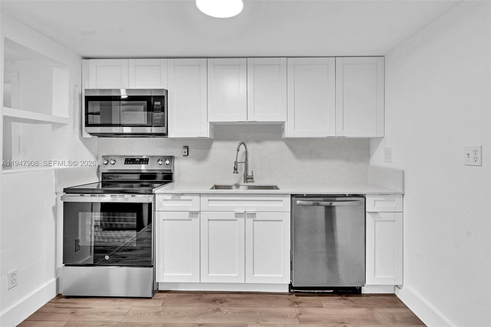 2636 SW 29th Ct Miami, FL 33133